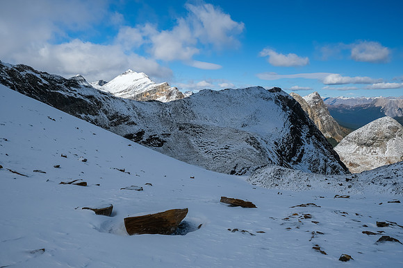 Descending the east face of Natalko.