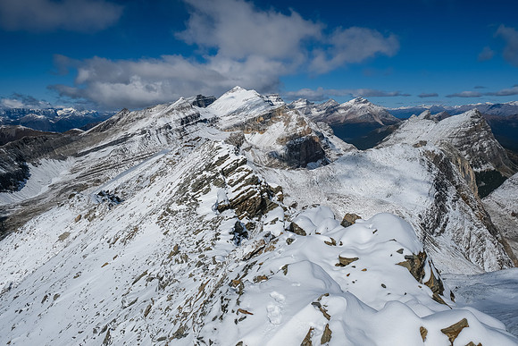 Views north along the north ridge to Scarab Peak which is a few hundred meters higher.
