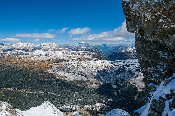Views east off the ridge.