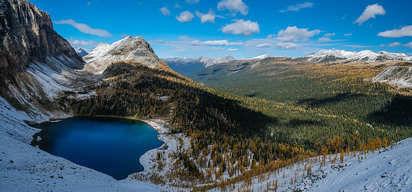 Descending to Talc Lake.