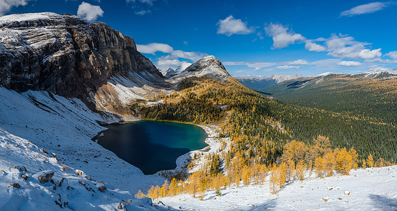 Descending to Talc Lake.