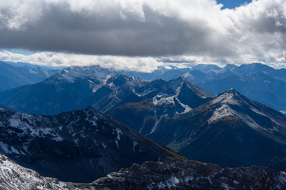 Mount Shanks in clouds.