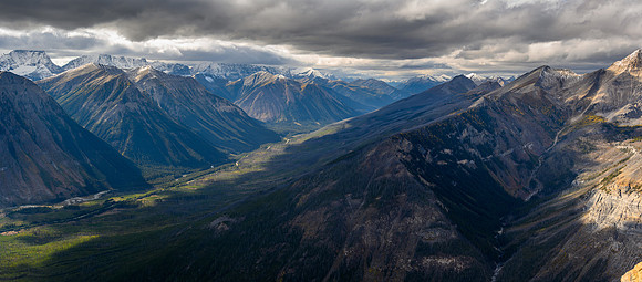 Moody views up hwy #93 with the Rockwall at left and Vermillion and Haffner to the right.