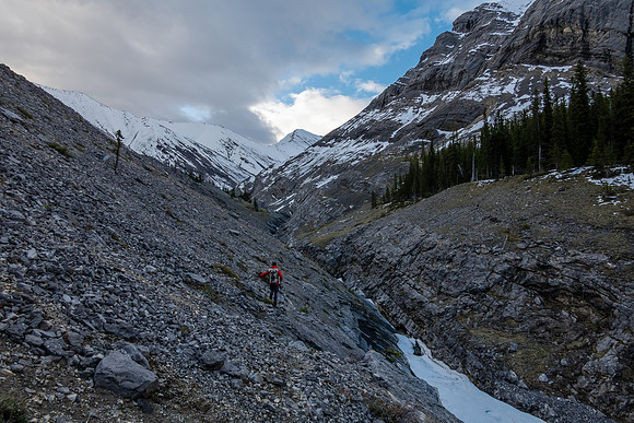 Entering the NW Whelk Peak valley.