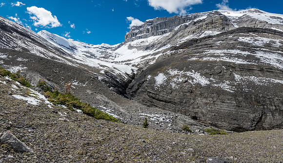 Exiting the NW valley, views back up to Whelk Peak.