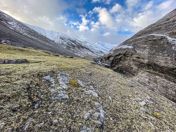 Impressive scenery in the NW valley.