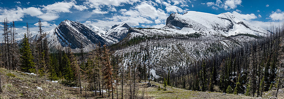 Views back to Whelk (L) and Aries Peak (R).