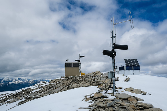 Detritus on the summit of Mount Shanks.
