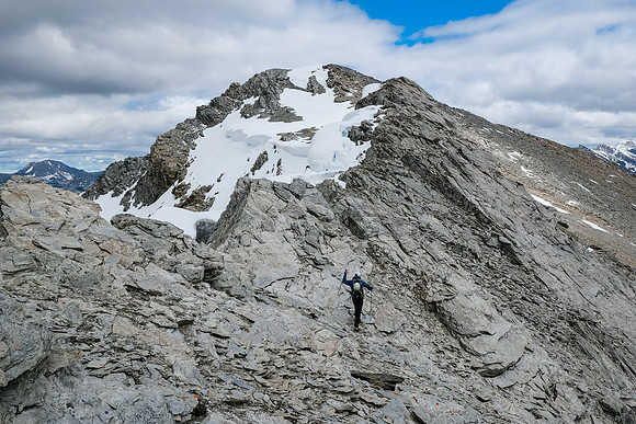 Descending the long south ridge of Mount Shanks.