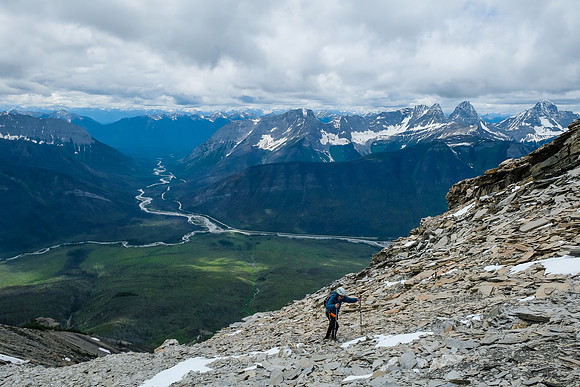 Ascending the summit ridge of Mount Shanks.