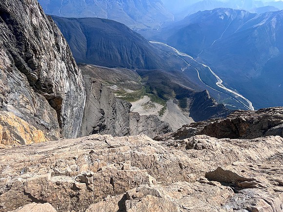 Ascending the upper south ridge of Mount Wardle with incredible views down the east face.