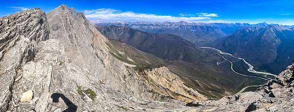 Descending the upper SE ridge back to the mid-slope forest.