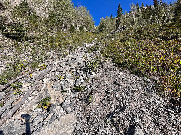 Ascending the steep SE gully.