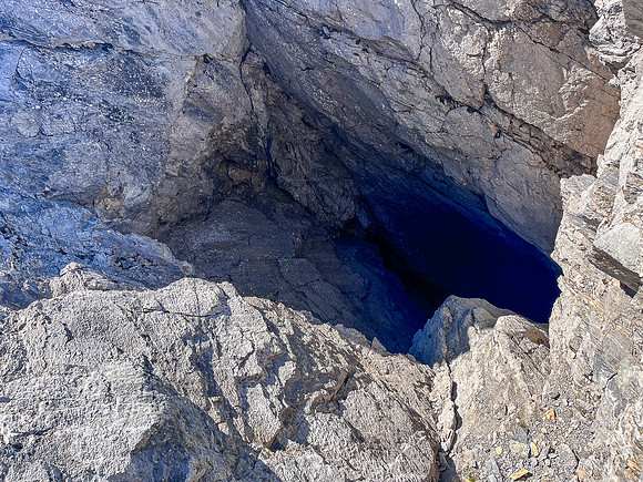 Wardle's Hole on the SW face of Mount Wardle.