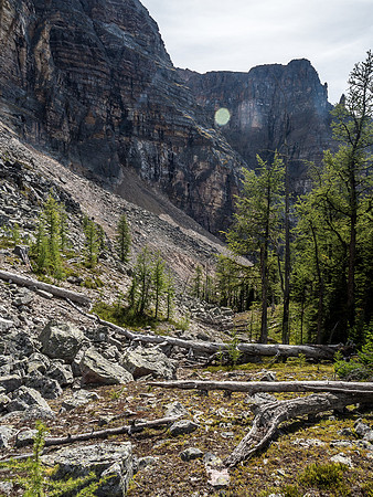 I highly recommend descending this route too - we traversed the rubble at upper left here but it's not a time-saver despite what it may look like from the Ramparts.
