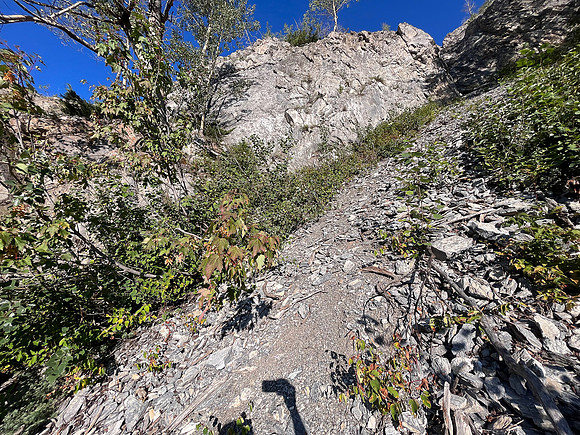 Ascending the steep SE gully.