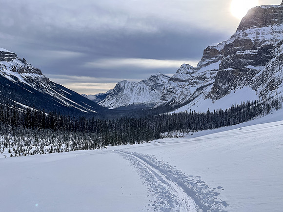 Skiing up moraines at the back of Chickadee Valley.