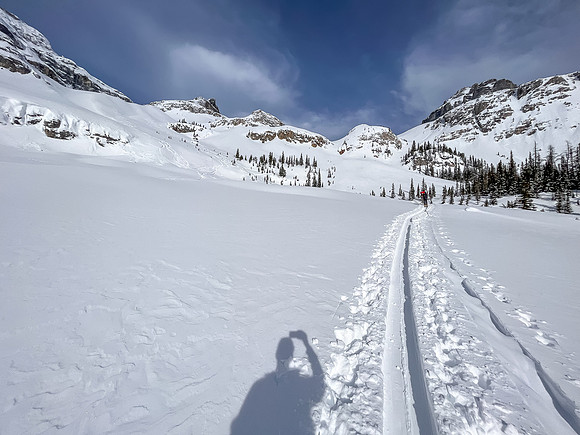 Skiing up moraines at the back of Chickadee Valley.