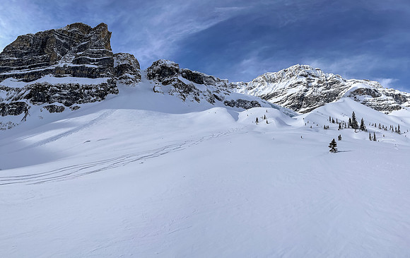 Skiing up moraines at the back of Chickadee Valley.
