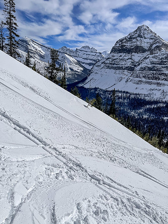 The angle of the gully.