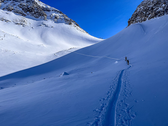 Ascending to Boom Col.