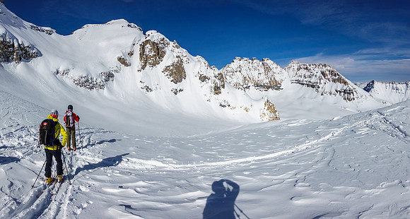 Skiing the north glacier from the Chimney Col.