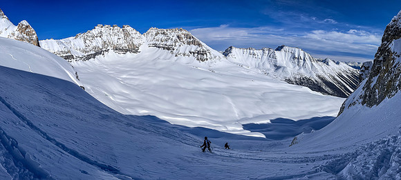 Skiing the north glacier from the Chimney Col.
