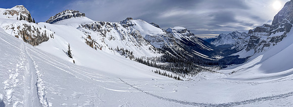 Skiing up moraines at the back of Chickadee Valley.