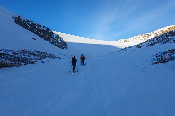Skiing to the Wapta Icefield headwall above the Bow Hut.