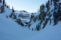 Skiing the canyon under Vulture Peak.
