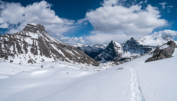 Looking back at the rolling moraines just off the Huntington Glacier. Tuft Peak at left.