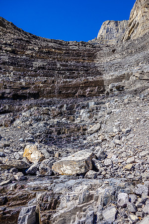 Looking up the amphitheater.