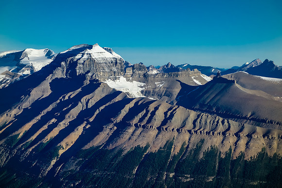 Looking to the north at Mount Saskatchewan - Sunwapta at the far right.