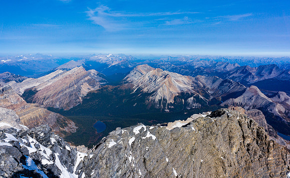 Ferro Pass separates Indian Peak and the lengthy Simpson Ridge.