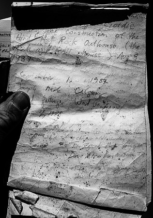An old register on Strom - in better shape than a lot of others around here.