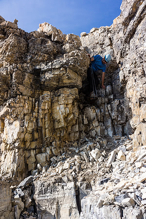 The key on Lunette Peak is a small climbing party and plenty of patience to work your way down.