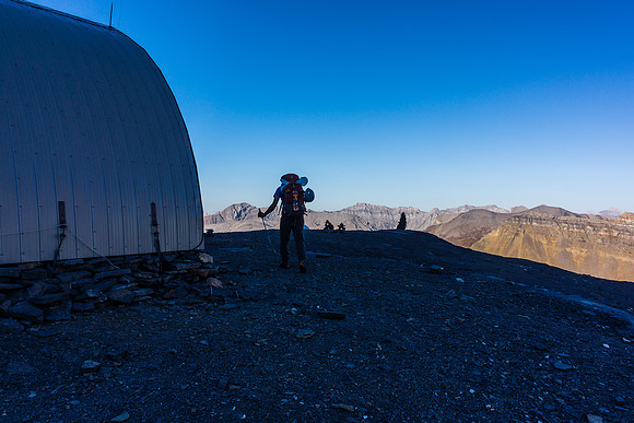 Approaching the Hind Hut.
