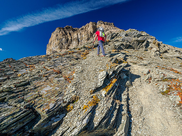 Ascending the SE ridge of The Towers.