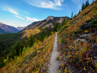 Hiking from Og Lake to Citadel Pass.