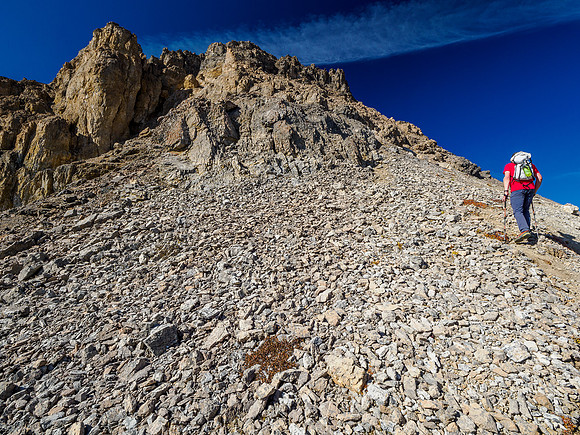 Ascending the SE ridge of The Towers.