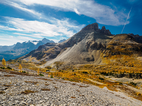 Descending from Wonder Peak to Wonder Pass.