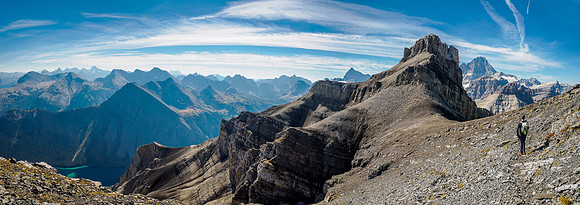 Ascending the NE ridge of Wonder Peak.