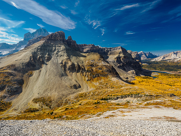 Descending from Wonder Peak to Wonder Pass.