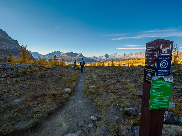 Hiking through Wonder Pass.
