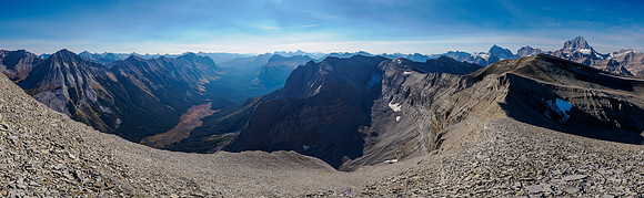 Traversing back from Gibraltar Rock to Mount Cautley.