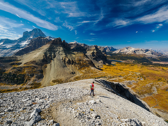 Descending from Wonder Peak to Wonder Pass.