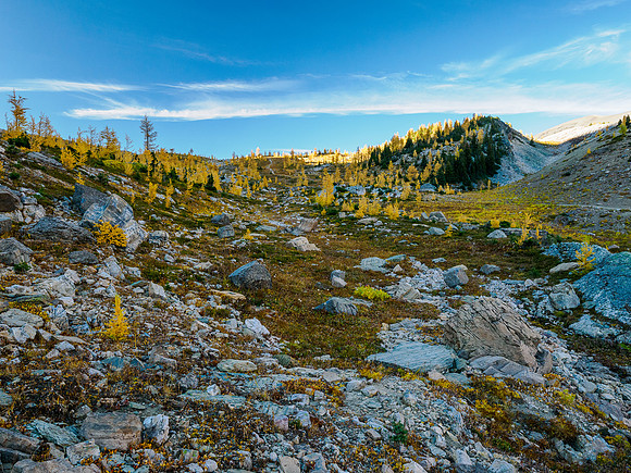 Hiking through Wonder Pass.