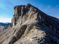 Traversing back from Gibraltar Rock to Mount Cautley.