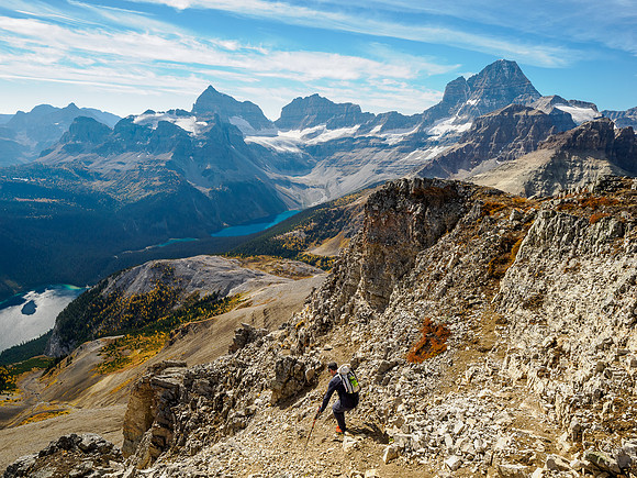 Descending from Wonder Peak to Wonder Pass.
