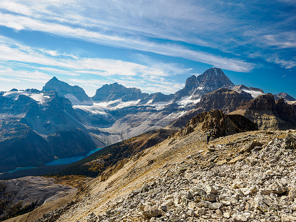 Descending from Wonder Peak to Wonder Pass.